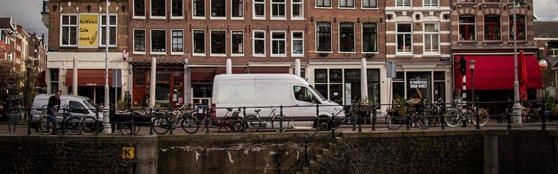 Mag je met een grijs kenteken priv&eacute; rijden? FinancialLease.nl